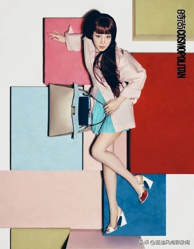 宋雨琦二月刊：红发芭比焊住明媚锋芒，Fendi×adidas解锁新年绮遇