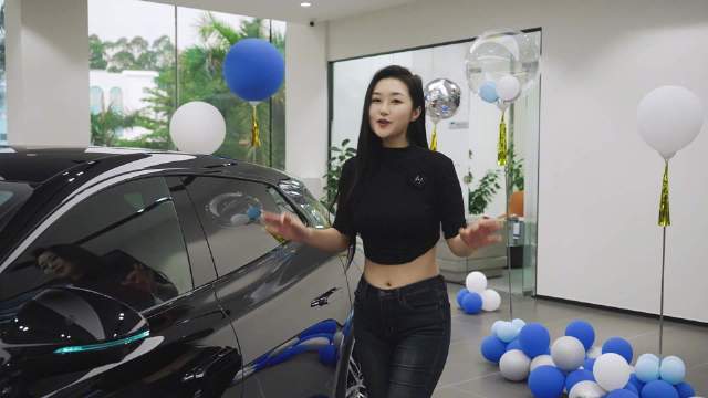 腾势Z9GT上市26.98万起，纯电续航1036公里