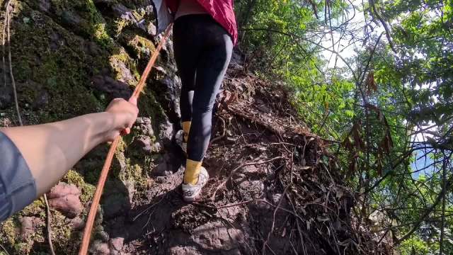 重庆江津400年悬崖硐寨群徒步路线曝光