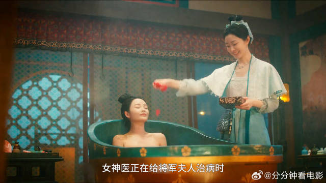 女人每到大姨妈之时，就会变身成糙汉子！