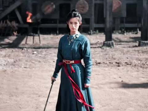 黄杨钿甜苦练四月剑花遭群嘲,市场规律下的认知偏差
