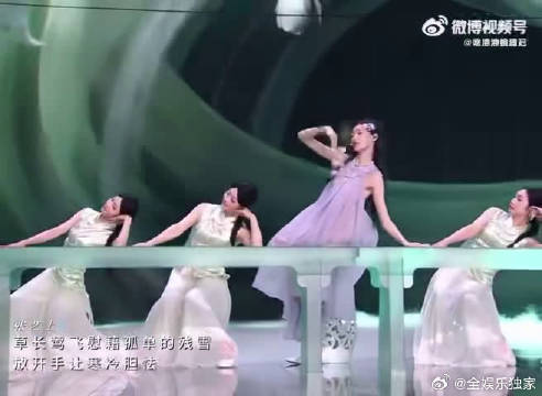 温峥嵘一开口是蜡笔小新音效，我直接笑不活了