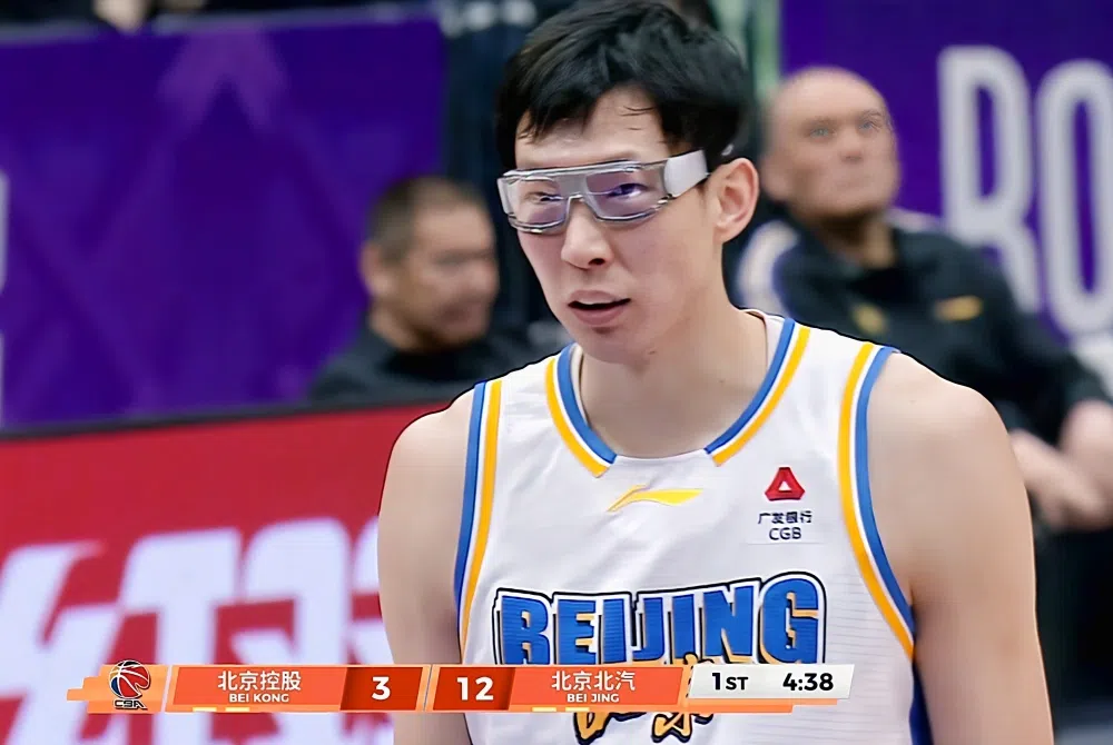 北京84-65大胜北控，周琦15+12，谁是本场最佳？数据不说谎！