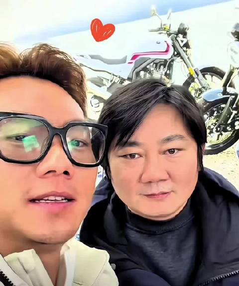 富家公子邓连松跨界摩托车研发测试推广