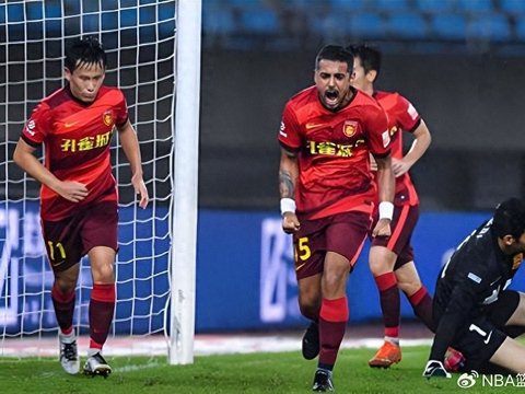 上港本轮踢申花首发预测！武磊和莱昂纳多出战踢主力，颜骏凌领衔