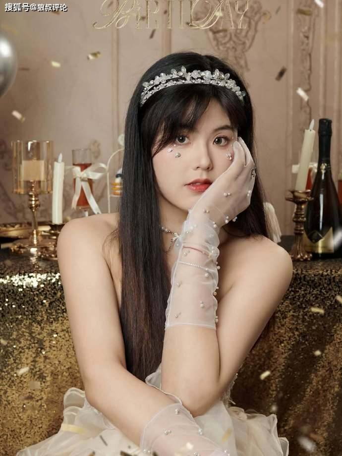 真挚祝福！李月汝社媒晒27岁生日照多张美图引球迷热议