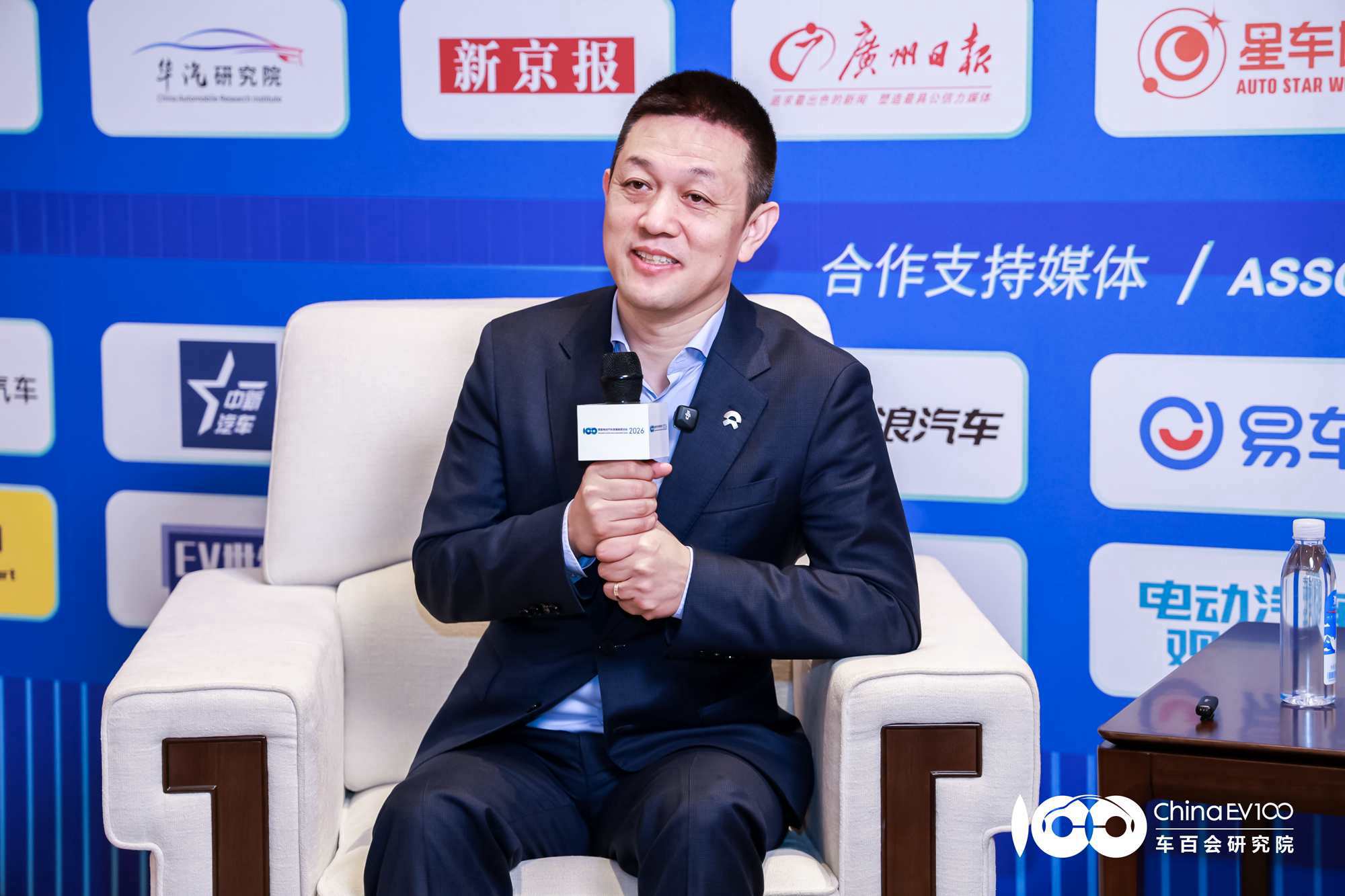 蔚来李斌：行业面临盈利压力，很大原因是新车迭代太快