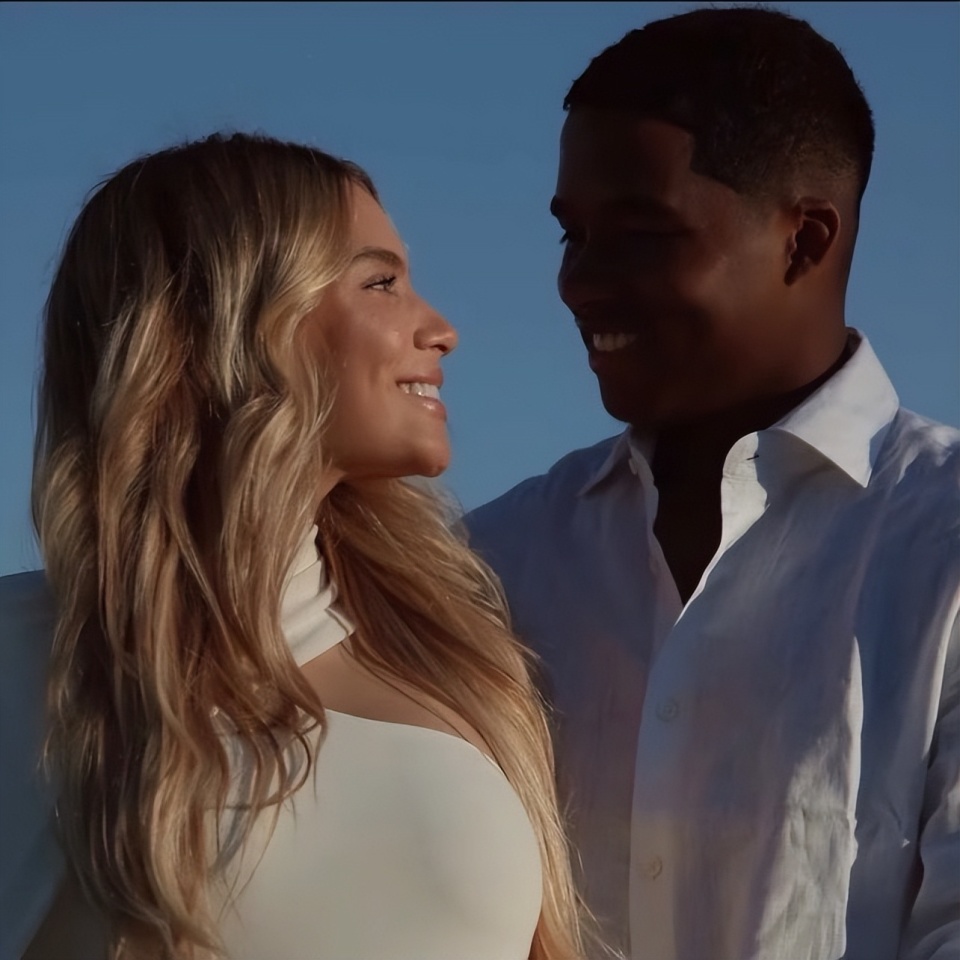 19岁恩德里克当爹！奇葩恋爱协议惹眼，被里昂主帅狠批