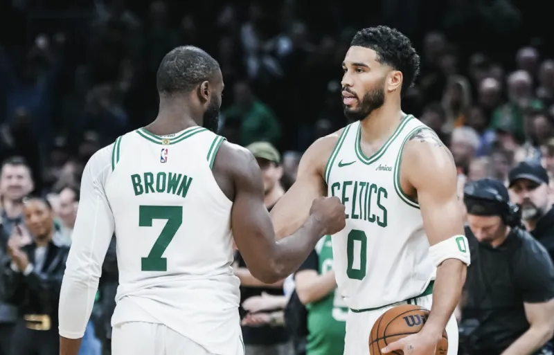 凯尔特人更新伤病名单：布朗出战成疑，塔图姆确定缺阵