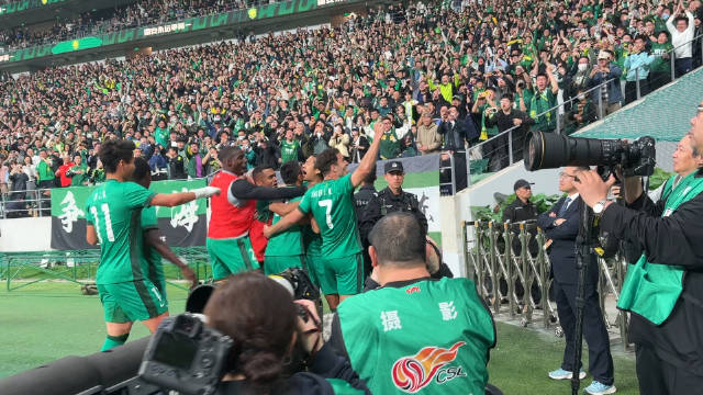 张玉宁头球破门助国安1比0领先成都蓉城