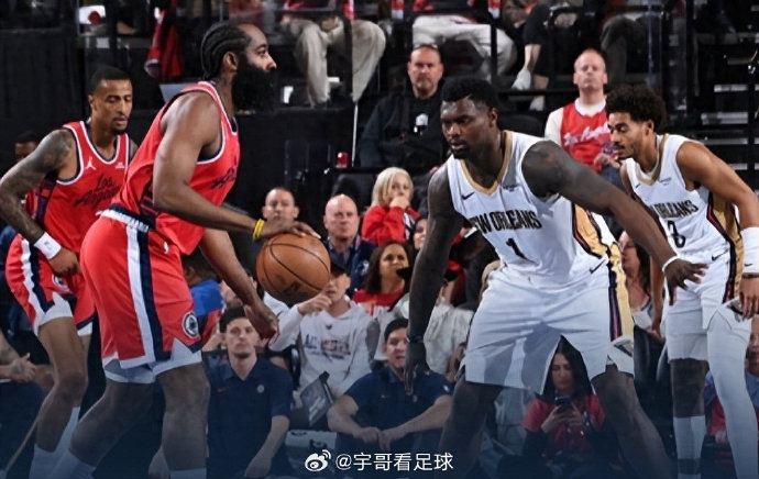 主教练泰伦·卢的临场指挥和战术安排，如何影响了快船关键比赛的结果？