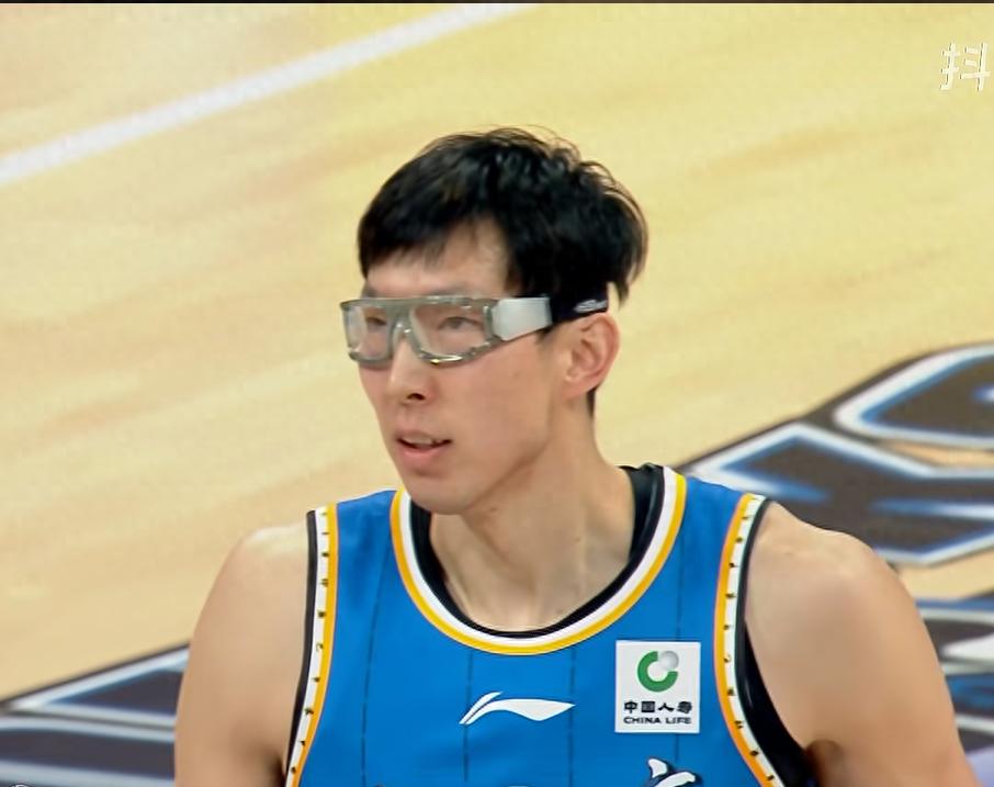 上海久事88-83北京北汽，弗格36分，王哲林24+17，诞生三大事实