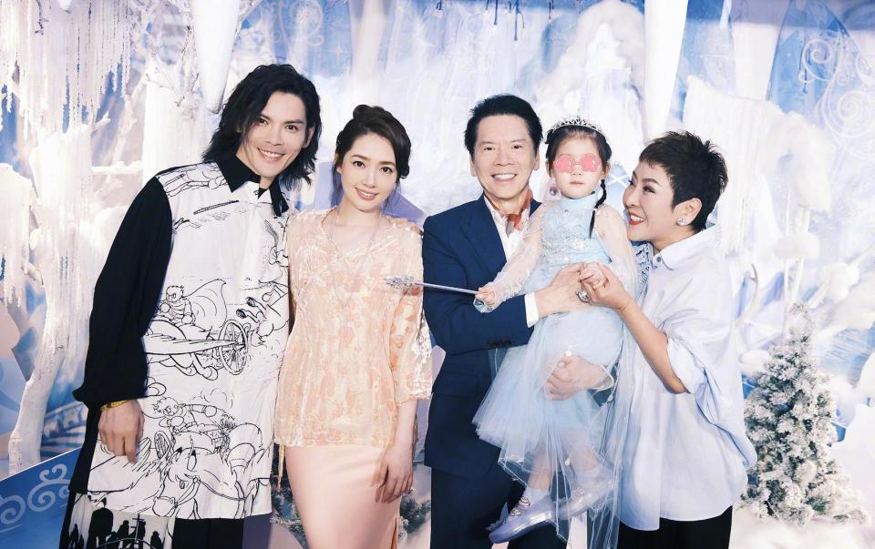向太陈岚谈孙辈教育:我们只能做观众,不能当导演
