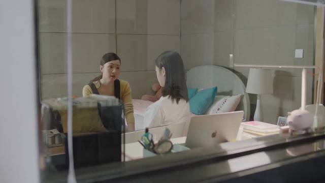 高三女儿欲赴天文馆遭母亲反对，海清黄磊陶虹演绎家庭冲突