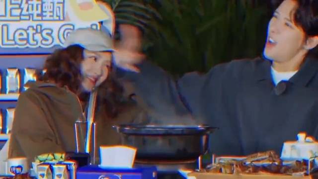 王安宇节目自曝：胡先煦经常住在他家，这两兄弟关系得有多铁？