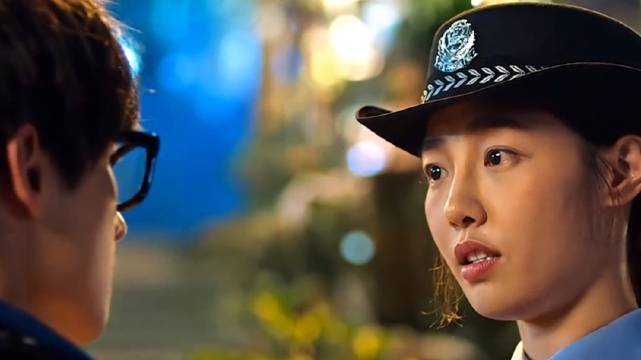 最后的最后他不在了，可整个街道都响起了“荔枝我爱你” 杨洋 白百何