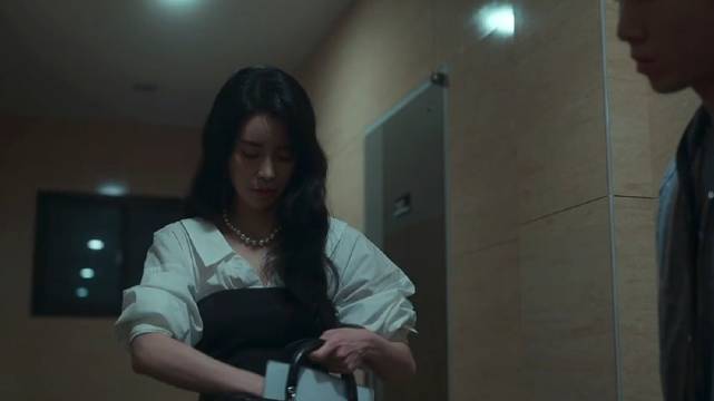 “妍珍の凝视” 黑暗荣耀｜朴妍珍｜林智妍