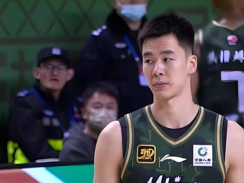 实话实说！徐昕已成为CBA前三中锋，且他还有很大上升空间