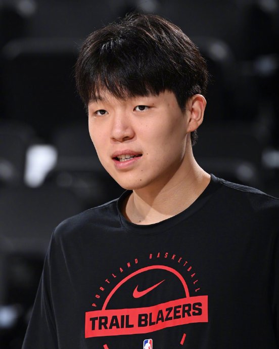 中国球员杨瀚森在开拓者队的附加赛中可能扮演什么角色？