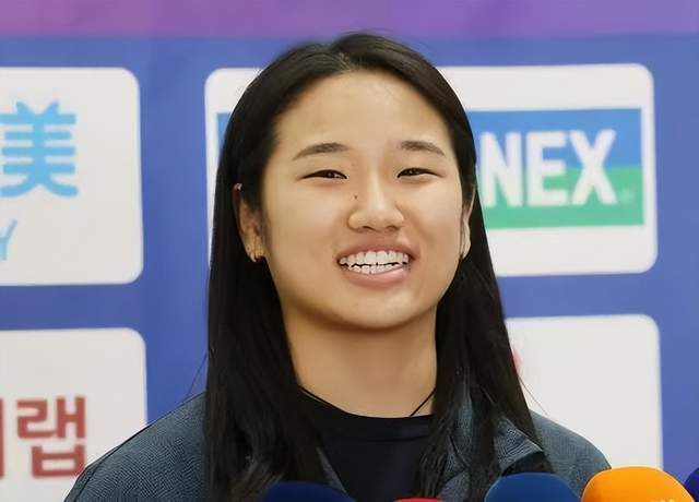 安洗莹达成大满贯后回国，并放言：“将突破所有针对我的限制！”
