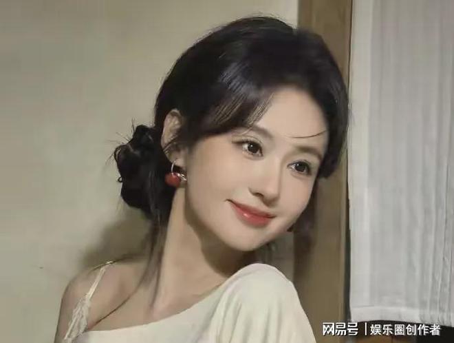 郑合惠子全约签约杨幂新公司