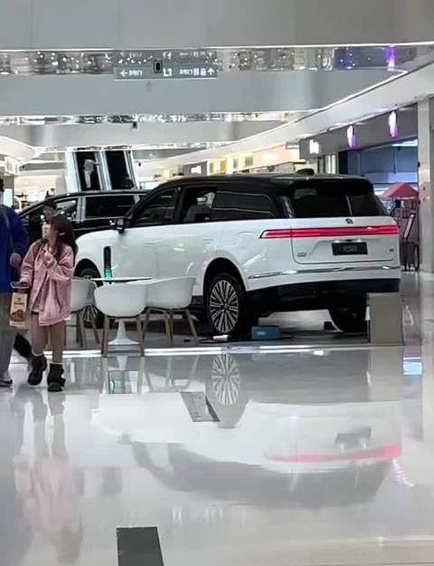 线控底盘的效果 摇摇乐