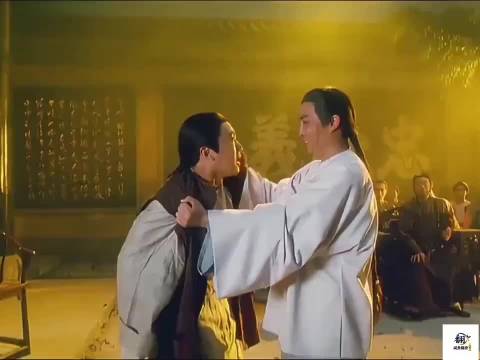 星爷被迫营业，面对陈近南敢怒不敢言，笑点拉满太经典了！