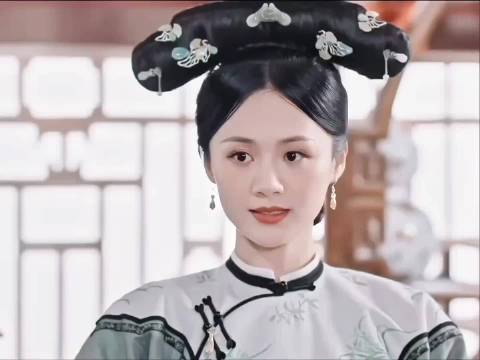 这个宫女不太冷静： 这要是没点本事 穿越根本活不过一集！