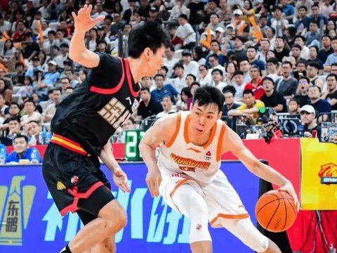 庞峥麟18中3弊端尽显！三分不开，遇徐昕这种高中锋毫无办法！