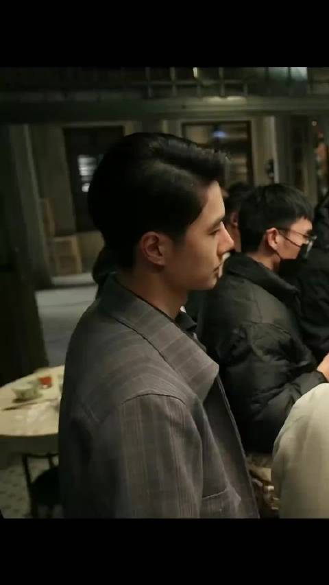 王一博新片《无名》诠释一见钟情定义