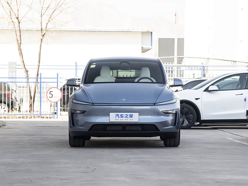 Model Y 的碰撞测试成绩如何