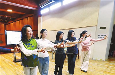 传统艺术赋能声乐人才培养