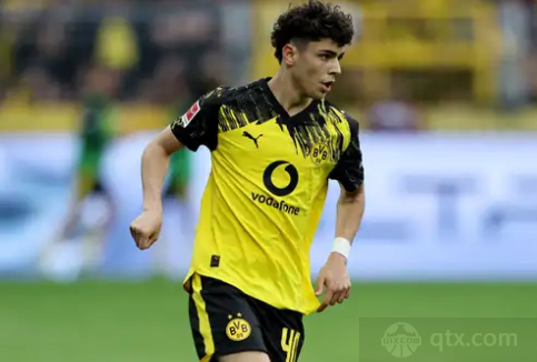 巴萨与大巴黎关注多特中场伊纳西奥 此前在对阵勒沃库森的比赛中第二场亮相德甲