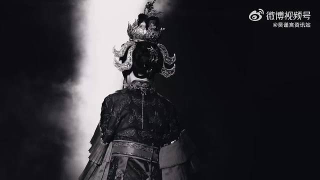 吴谨言魏晋风古装造型引关注
