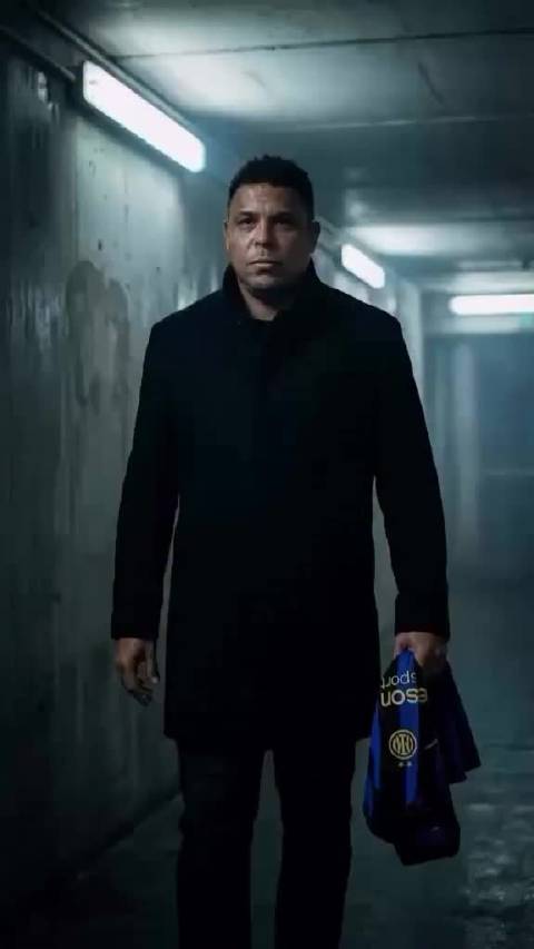 国际米兰下赛季主场球衣，AI越来越行了