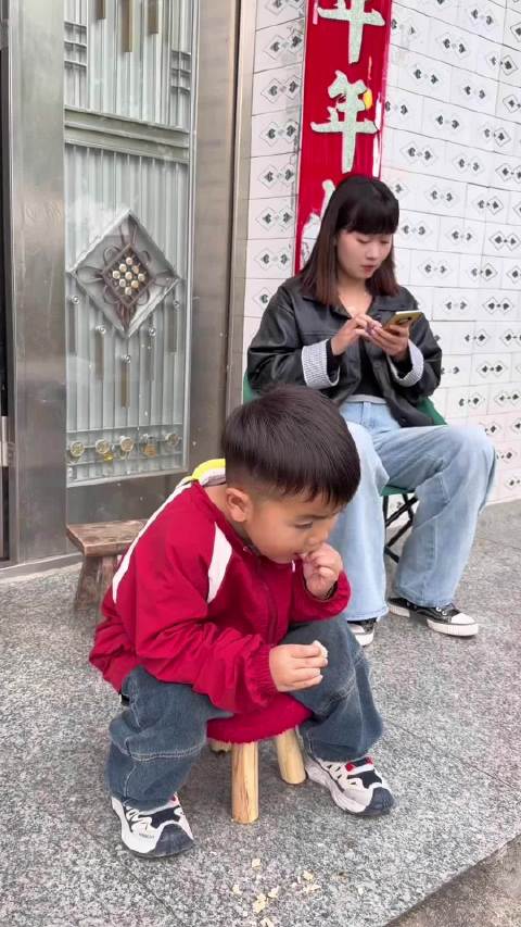 相爱相杀谁也不放过谁，家庭版的“三国演义”