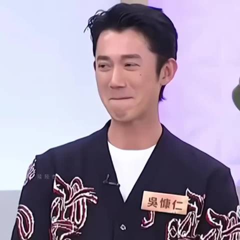 吴慷仁连夺影帝后首签大陆公司，新剧《危险关系》收视低迷引争议