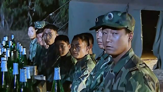 成才仅用三杯酒，就成为了钢七连历史上第一个跳槽的兵