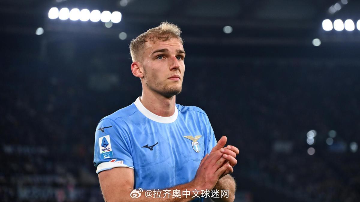 丹麦国脚伊萨克森国家队进球效率超俱乐部，拉齐奥时期数据下滑