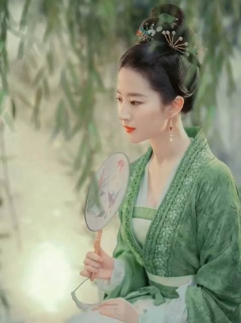 非遗团扇亮相古装剧，尽显东方雅韵