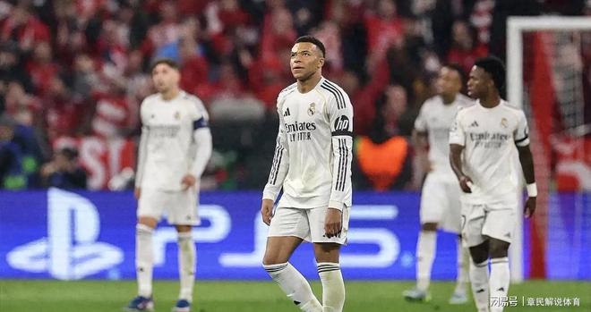 1-0、6-4！欧冠疯狂一夜！卡马文加染红，拜仁绝杀皇马！