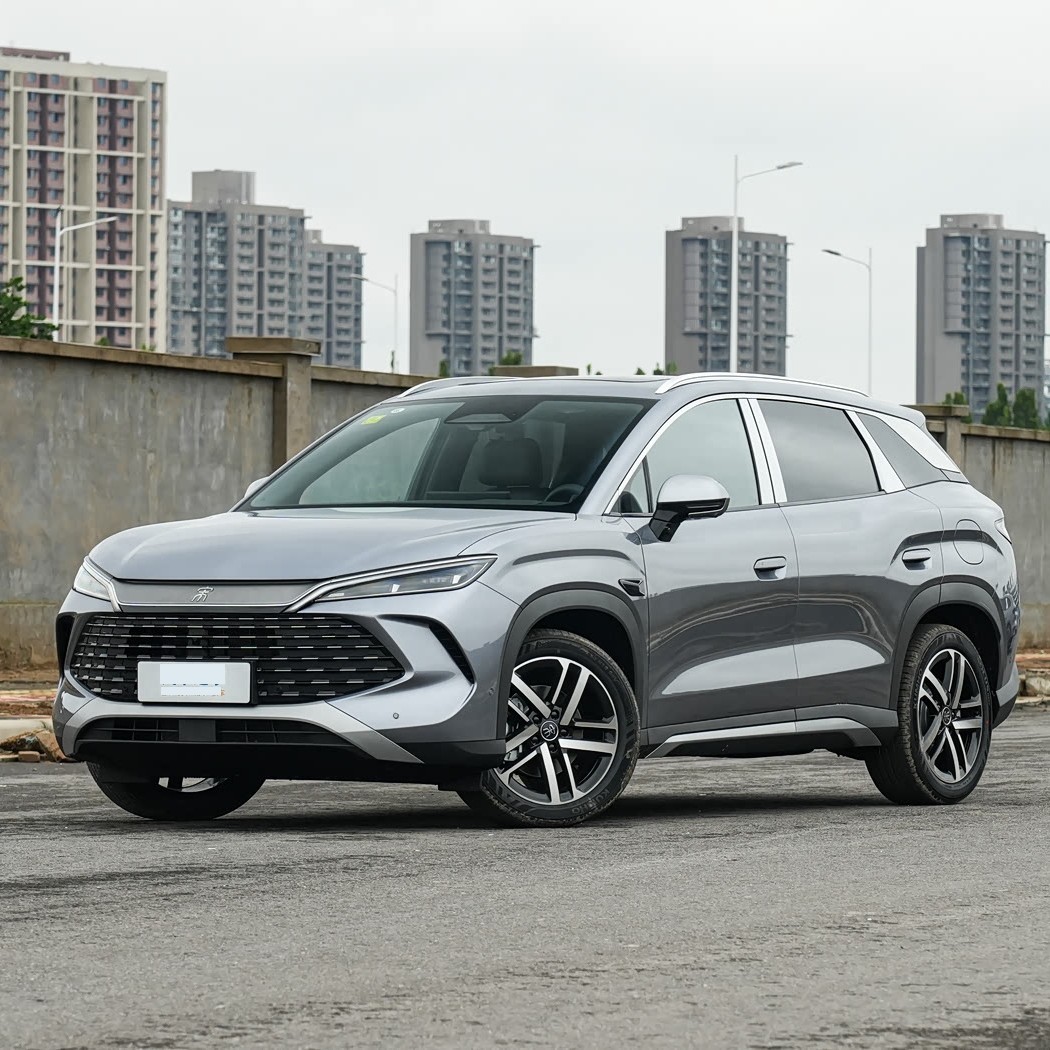 20万内三款插电混动SUV横评:谁是家用出行的六边形战士?_红旗HS6 PHEV 2026款 145智混版_汽车