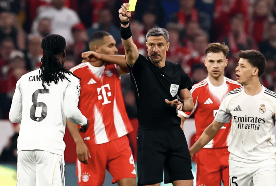 无脑？皇马头号罪人拒还球权3秒+2黄变1红 主裁犯傻：忘了已有1黄