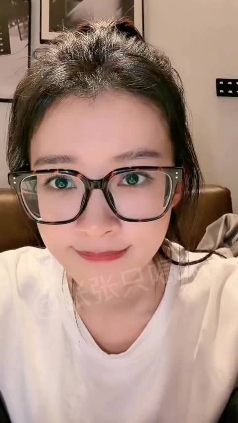 孙怡直播辟谣与阚清子不和传闻