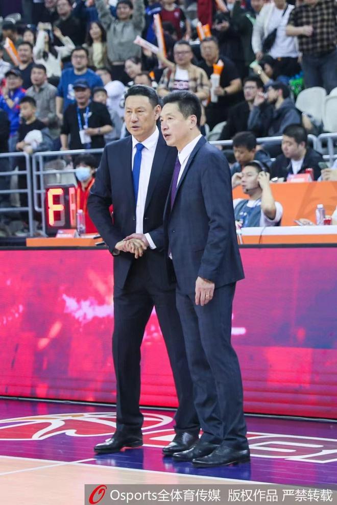 李楠获准复出，李春江尚需等待两年