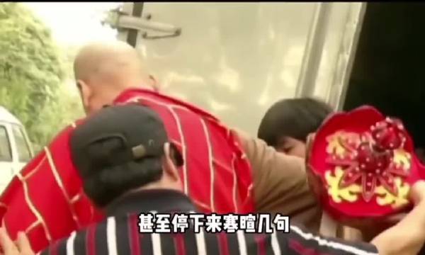 迟重瑞本色出演唐僧，修养极佳显家庭教育成果