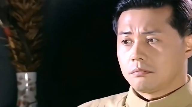 败家孙子拉上爷爷去路边摊吃爆吐！