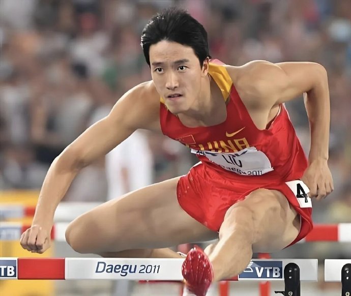 刘翔为什么在多年后选择智己LS8作为他的首个新能源汽车代言？