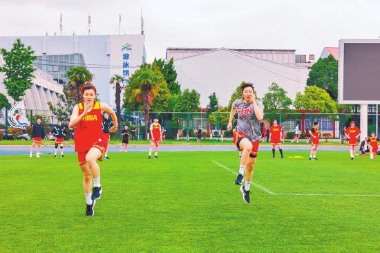 中国女篮在滇集训备战亚洲杯