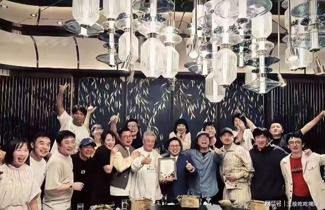 沈腾、马丽、赵本山聚会！宋小宝、常远、乔杉、魏翔、范丞丞也在